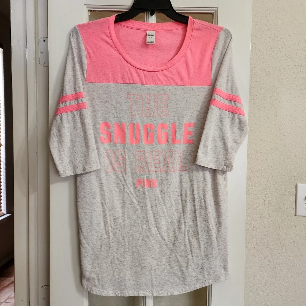 Victoria’s Secret PINK Snuggle Is Real Sleep Shirt Large Gray 3/4 Sleeve Lounge